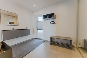 Sea & City View - Luxurious - Hiking