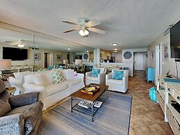 Hidden Dunes Gulfside by SVR