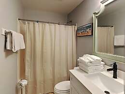 Maravilla by Southern Vacation Rentals