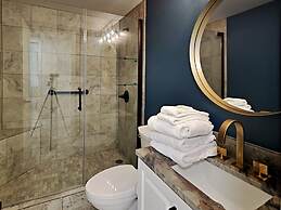 Jade East Towers by Southern Vacation Rentals