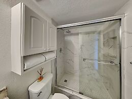 Ocean Breeze East by SVR