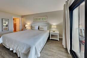 Ocean Breeze West by SVR