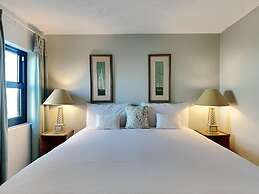 Ocean Breeze West by SVR