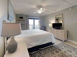 Ocean Breeze West by SVR