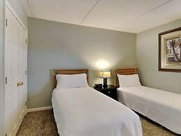 Ocean Breeze West by SVR