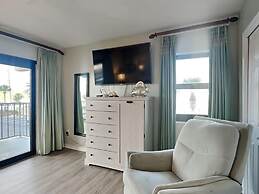 Ocean Breeze West by SVR