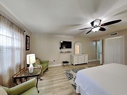 Pelican Isle by Southern Vacation Rentals