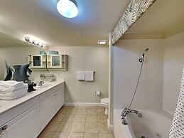 Pelican Isle by Southern Vacation Rentals