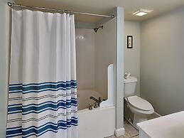 Pelican Isle by Southern Vacation Rentals