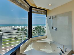 Palm Beach Club by Southern Vacation Rentals