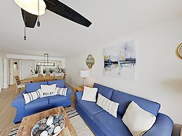 Pelican Beach by Southern Vacation Rentals