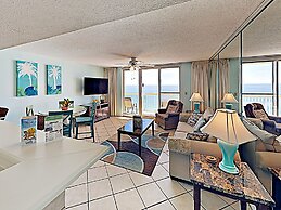 Pelican Beach by Southern Vacation Rentals
