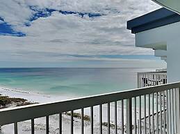 Pelican Beach by Southern Vacation Rentals