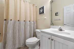 Pavilion Palms by SVR