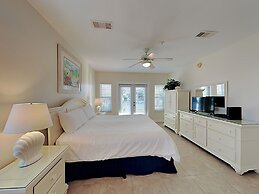 Pavilion Palms by SVR