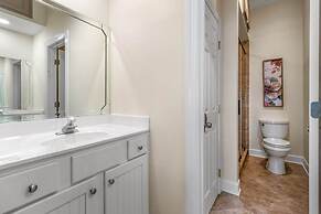 Pavilion Palms by SVR