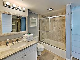 Sabine Yacht & Racquet by Southern Vacation Rentals