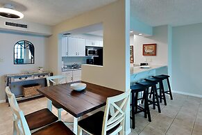 Sabine Yacht & Racquet by Southern Vacation Rentals