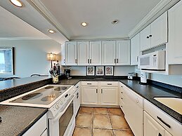 Sabine Yacht & Racquet by Southern Vacation Rentals