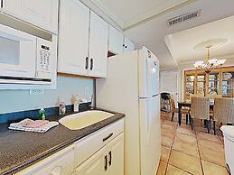 Sabine Yacht & Racquet by Southern Vacation Rentals