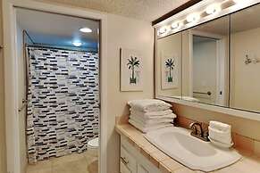 Sabine Yacht & Racquet by Southern Vacation Rentals