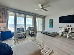 Sea Glass by Southern Vacation Rentals