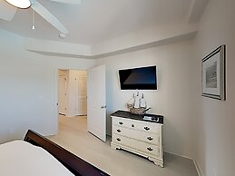 Sea Glass by Southern Vacation Rentals