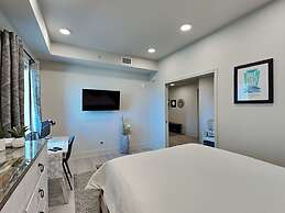 Sea Glass by Southern Vacation Rentals