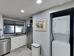 Shipwatch Surf & Yacht by Southern Vacation Rentals