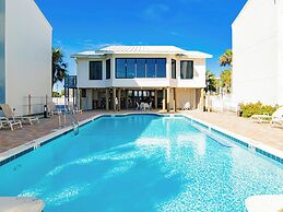 Shipwatch Surf & Yacht by Southern Vacation Rentals