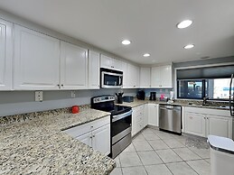 Shipwatch Surf & Yacht by Southern Vacation Rentals