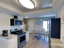 Solana Shores by SVR