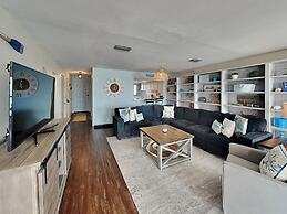 Solana Shores by SVR