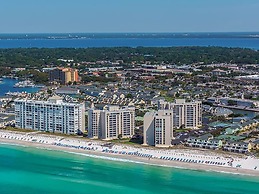 Shoreline Towers by Southern Vacation Rentals