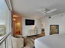 Shoreline Towers by Southern Vacation Rentals