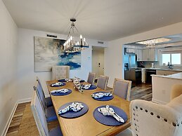 Shoreline Towers by Southern Vacation Rentals