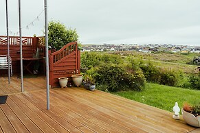 Great 3 BR Loft Apt - Views-Free Parking