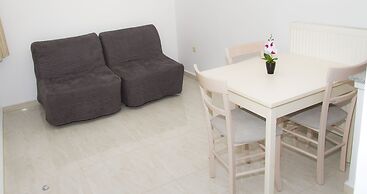 Astron Hotel