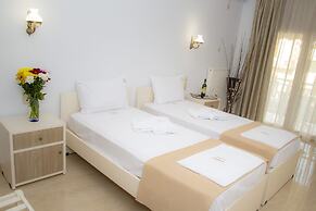 Astron Hotel