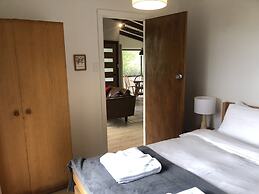 Turicum Chalets AT Monkey Rock Winery