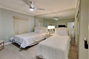 The Pearl of Navarre by Southern Vacation Rentals