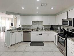 The Palms of Orange Beach by SVR