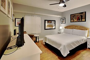 Water's Edge by Southern Vacation Rentals