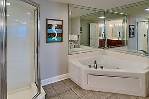 Water's Edge by Southern Vacation Rentals