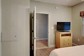 Water's Edge by Southern Vacation Rentals