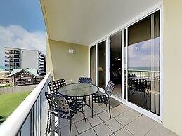 Water's Edge by Southern Vacation Rentals