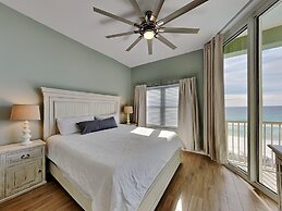 Water's Edge by Southern Vacation Rentals
