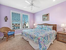 Wit's End by Southern Vacation Rentals