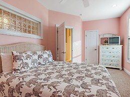 Wit's End by Southern Vacation Rentals