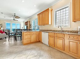 Wit's End by Southern Vacation Rentals